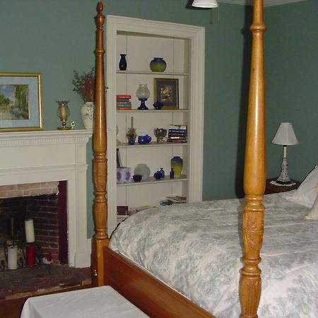 Stephen Clay Homestead Bed And Breakfast Candia 部屋 写真