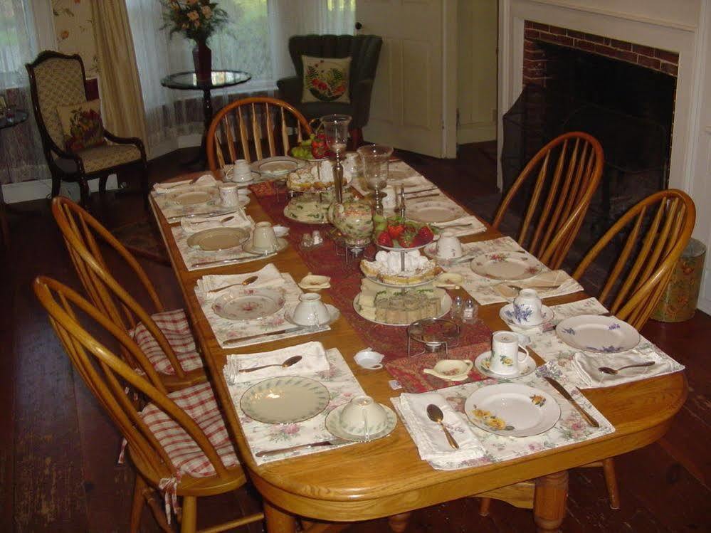 Stephen Clay Homestead Bed And Breakfast Candia エクステリア 写真